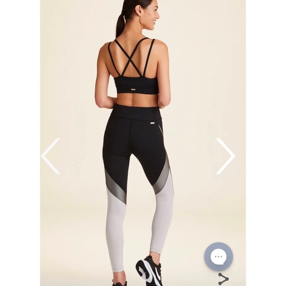 $75 Alala Aurora Sports Bra in Black/Gunmetal Size Small Luxury Athleisure - Picture 4 of 14